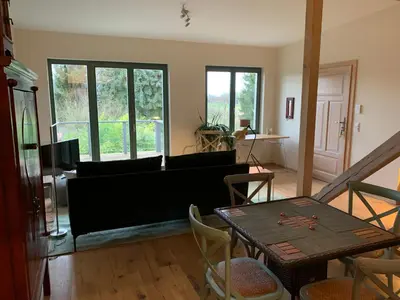 Ein Sitzbereich in der Unterkunft Kranichhof - Studio, Loft & Atelier