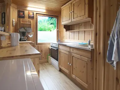 Küche/Küchenzeile in der Unterkunft Bungalow, Wernsdorf