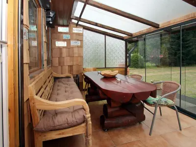 Ein Patio oder anderer Außenbereich in der Unterkunft Bungalow, Wernsdorf