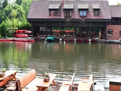 Blick auf einen Fluss in der Nähe der Ferienwohnung