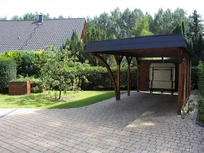 Ein Garten an der Unterkunft Ferienhaus in Kummersdorf bei Storkow