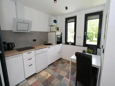 Küche/Küchenzeile in der Unterkunft Holiday home, Luebben