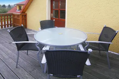 Ein Balkon oder eine Terrasse in der Unterkunft Ferienwohnung, Beetzseeheide