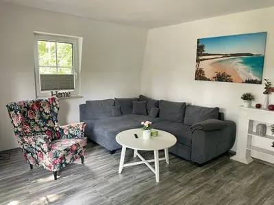 Ein Sitzbereich in der Unterkunft Ferienwohnung BadSaarowZentrum