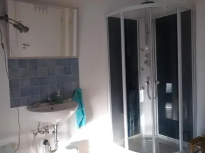 Ein Badezimmer in der Unterkunft Herberge im 