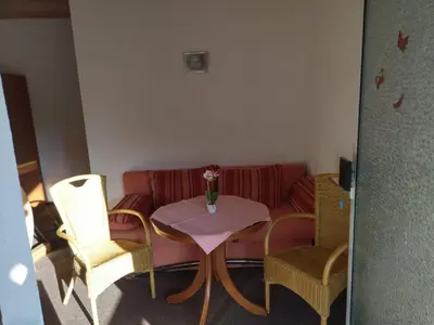 Ein Sitzbereich in der Unterkunft Spreewaldgasthaus Petkampsberg