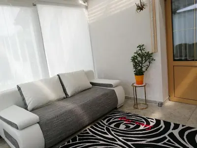 Ein Sitzbereich in der Unterkunft Kleines Haus im Oderbruch