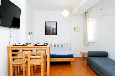 TV/Unterhaltungsangebot in der Unterkunft Appartement über dem Kino Toni
