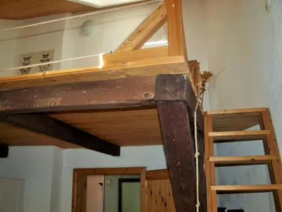 Ein Etagenbett oder Etagenbetten in einem Zimmer der Unterkunft Altes Forsthaus Garzau