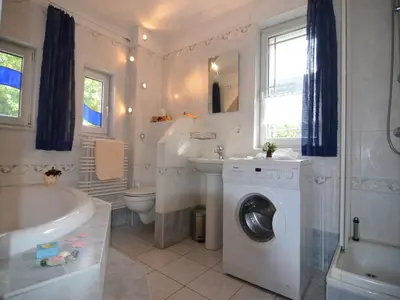 Ein Badezimmer in der Unterkunft Schönow Forest Apartment