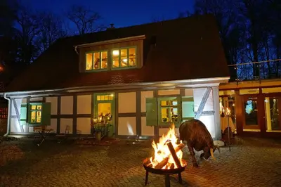 Das Gebäude in dem sich die Ferienwohnung befindet