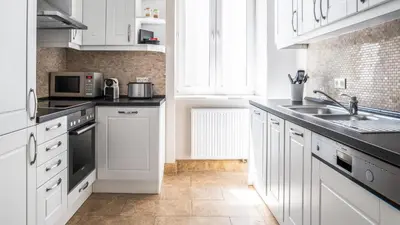 Küche/Küchenzeile in der Unterkunft Palacina Berlin - Serviced Apartments