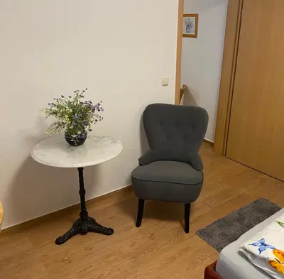 Ein Sitzbereich in der Unterkunft Ferienwohnung Zentrum