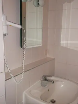 Ein Badezimmer in der Unterkunft Hotel am Seetor