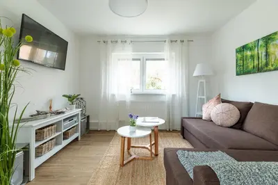 TV/Unterhaltungsangebot in der Unterkunft Charmantes Haus im Grünen nahe Berlin & Potsdam