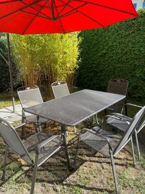 Ein Garten an der Unterkunft Haus Springpfuhl EG