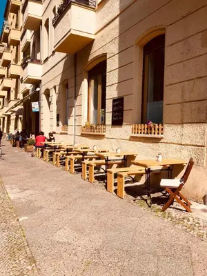 Das Gebäude in dem sich die Pension befindet
