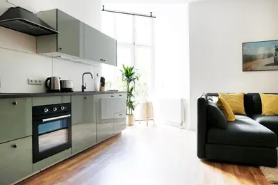 Küche/Küchenzeile in der Unterkunft Be in Berlin Apartments in Prenzlauer Berg