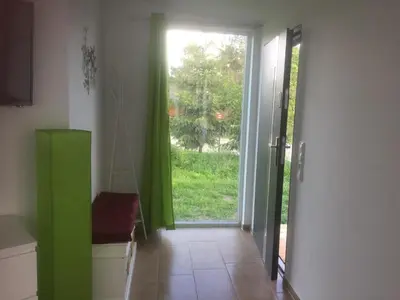 Ein Garten an der Unterkunft Kranichnest