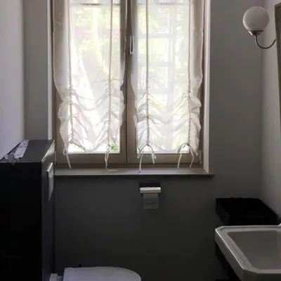 Ein Badezimmer in der Unterkunft Ferienwohnung Kamp `Himmelsblick` mit Schlafgalerie