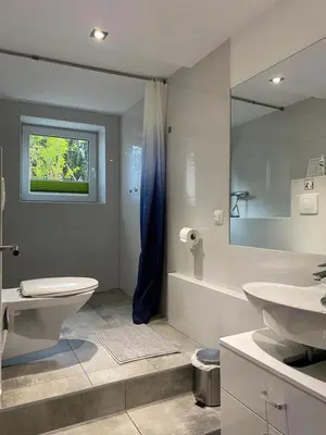 Ein Badezimmer in der Unterkunft Zimmervermietung Berlin-Spandau