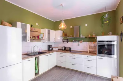 Küche/Küchenzeile in der Unterkunft Havel Ferienhaus Brandenburg, Nähe Beetzsee