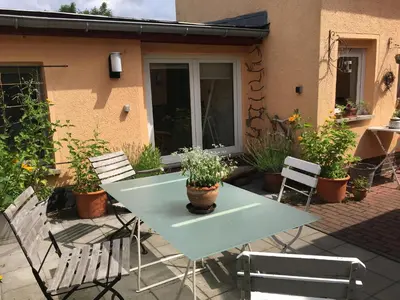 Ein Patio oder anderer Außenbereich in der Unterkunft Cevennenremise