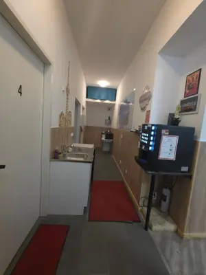 Küche/Küchenzeile in der Unterkunft Kiez Box TwentyForSeven private room