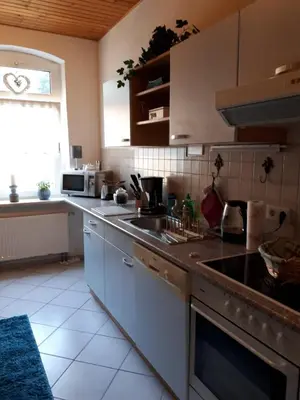 Küche/Küchenzeile in der Unterkunft Ferienwohnung zum Schuster
