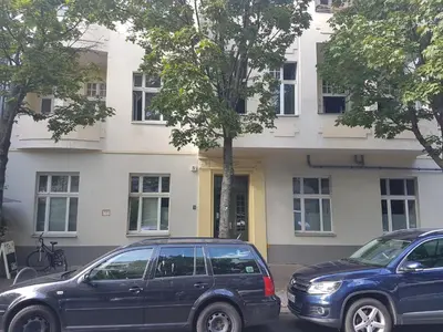Das Gebäude in dem sich die Ferienwohnung befindet