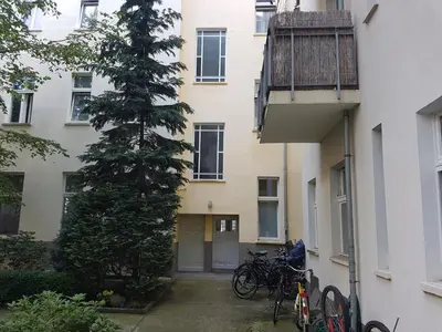 Das Gebäude in dem sich die Ferienwohnung befindet
