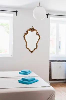 Ein Bett oder Betten in einem Zimmer der Unterkunft Beautiful Park Apartment for 4 Guests
