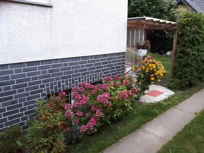 Ein Garten an der Unterkunft 4you