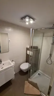 Ein Badezimmer in der Unterkunft Monteurzimmer Senzig