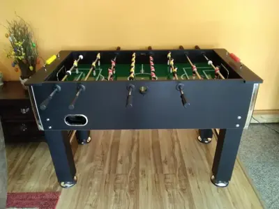 Eine Spielezimmer in der Unterkunft Gartenhaus