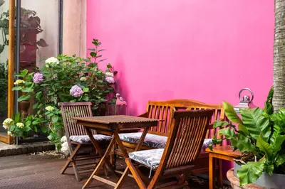 Ein Garten an der Unterkunft Numa Berlin Belfort