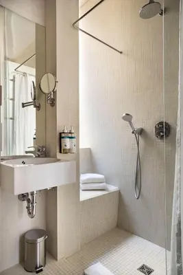 Ein Badezimmer in der Unterkunft Numa Berlin Belfort