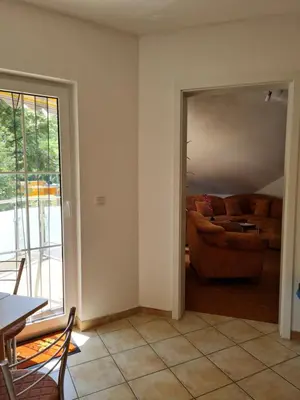 Ein Sitzbereich in der Unterkunft Ferienwohnung Blütenstadt Werder-Havel