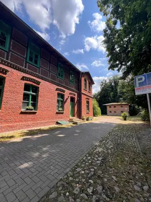 Das Gebäude in dem sich die Pension befindet