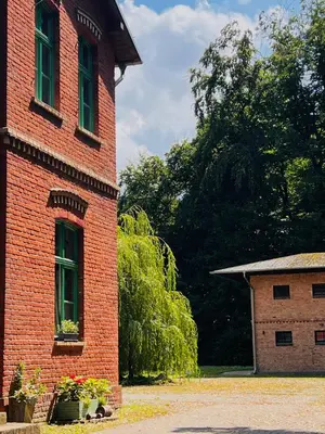 Das Gebäude in dem sich die Pension befindet