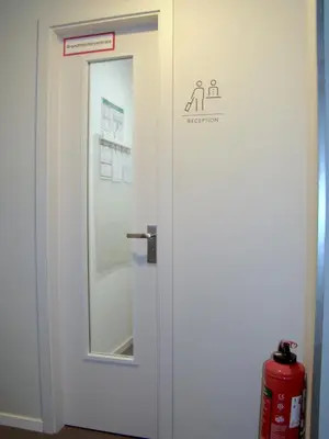 Ein Badezimmer in der Unterkunft Apartment&Rooms near Brandenburg Gate