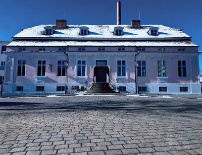 Das Gebäude in dem sich die Ferienwohnung befindet
