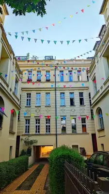 Das Gebäude in dem sich die Ferienwohnung befindet
