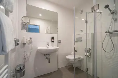 Ein Badezimmer in der Unterkunft BIG MAMA Berlin