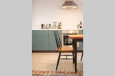 Küche/Küchenzeile in der Unterkunft Charmante, ruhige Ferienwohnung mit Balkon
