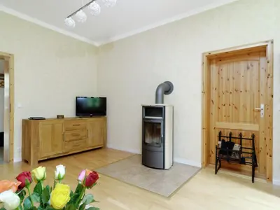 TV/Unterhaltungsangebot in der Unterkunft Forest Retreat Near Berlin