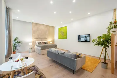 Ein Sitzbereich in der Unterkunft Cozy Einstein