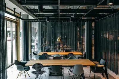 Ein Restaurant oder anderes Speiselokal in der Unterkunft aletto Hotel Potsdamer Platz
