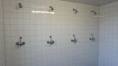 Ein Badezimmer in der Unterkunft Hostel am Kurtti