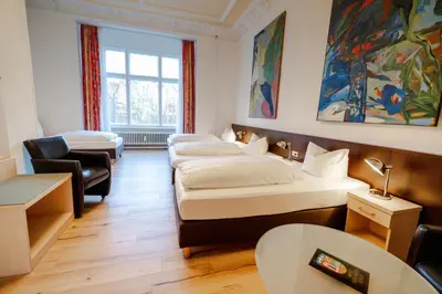 Ein Sitzbereich in der Unterkunft Hotel Tiergarten Berlin